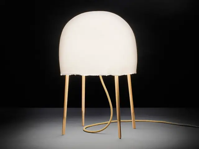 diseñar esta lámpara de mesa