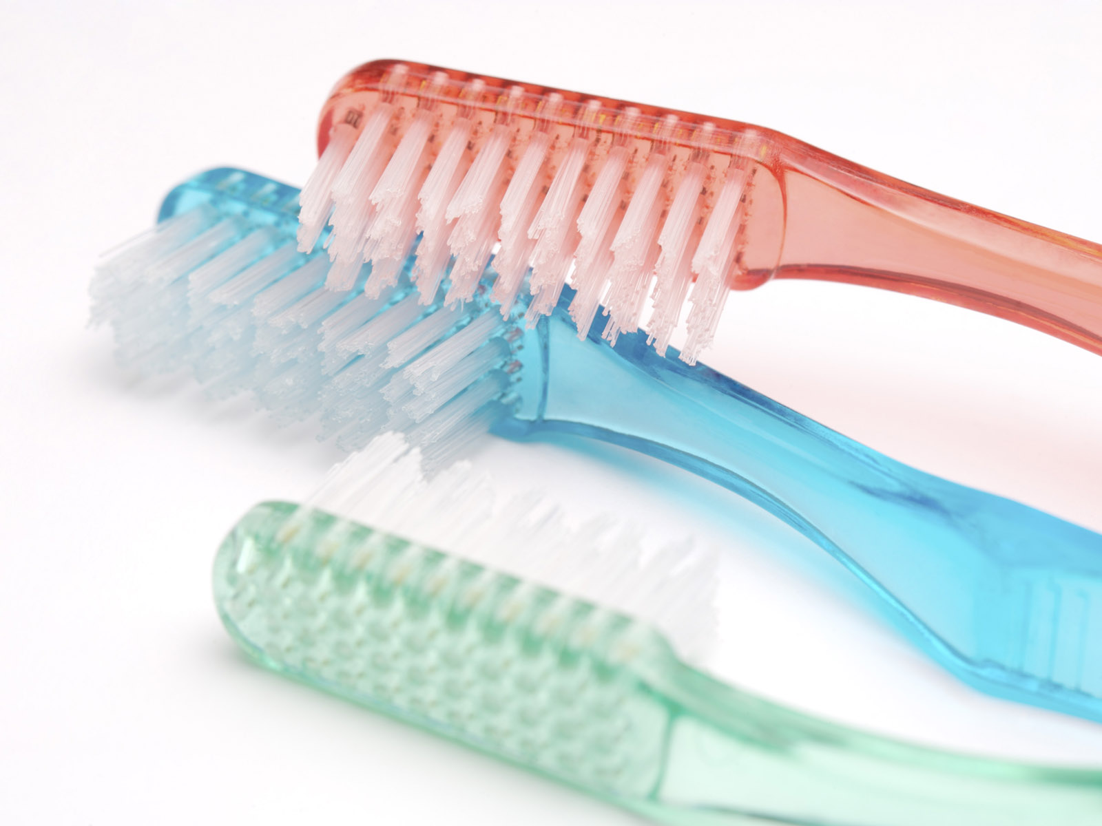 como elegir un cepillo de dientes ¿ Cómo saber elegir adecuadamente un cepillo de dientes ?