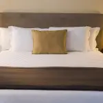 como tender la cama