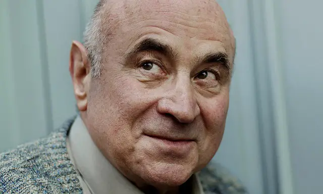 Bob Hoskins