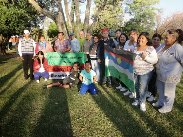 Educación intercultural bilingüe en Argentina 1 el bilingüismo, lejos de perjudicar los procesos cognitivos, los favorece