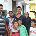 Saroo se reencuentro con su familia