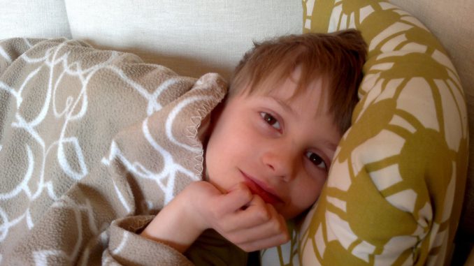 Algunas formas creativas de sacar a tus hijos de la cama
