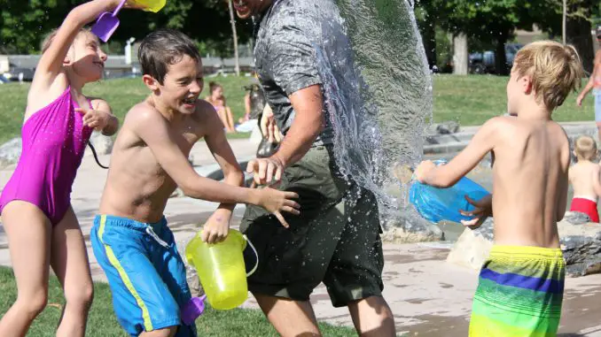 Consejos para divertirse en familia gastando poco dinero