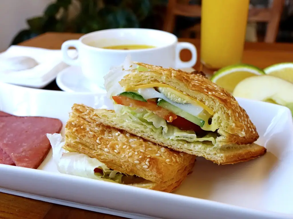 #3. Disfruta del desayuno #3. Disfruta del desayuno
