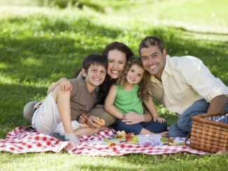 14 ideas económicas para organizar un picnic en familia