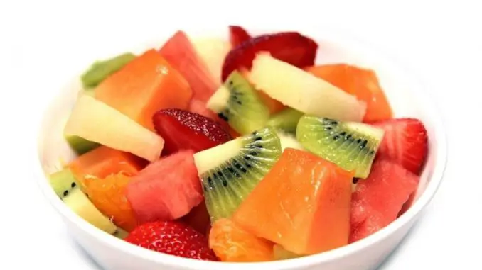 Beneficios de comer ensalada de frutas