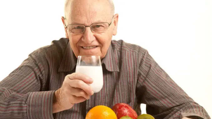 Consejos de alimentación saludable para todo adulto mayor Consejos de alimentación saludable para todo adulto mayor
